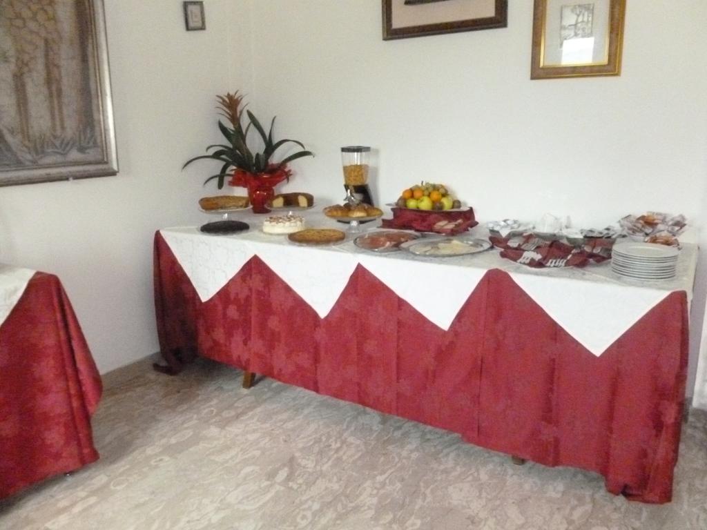 B&B Valle Gio' Magliano de' Marsi Bagian luar foto